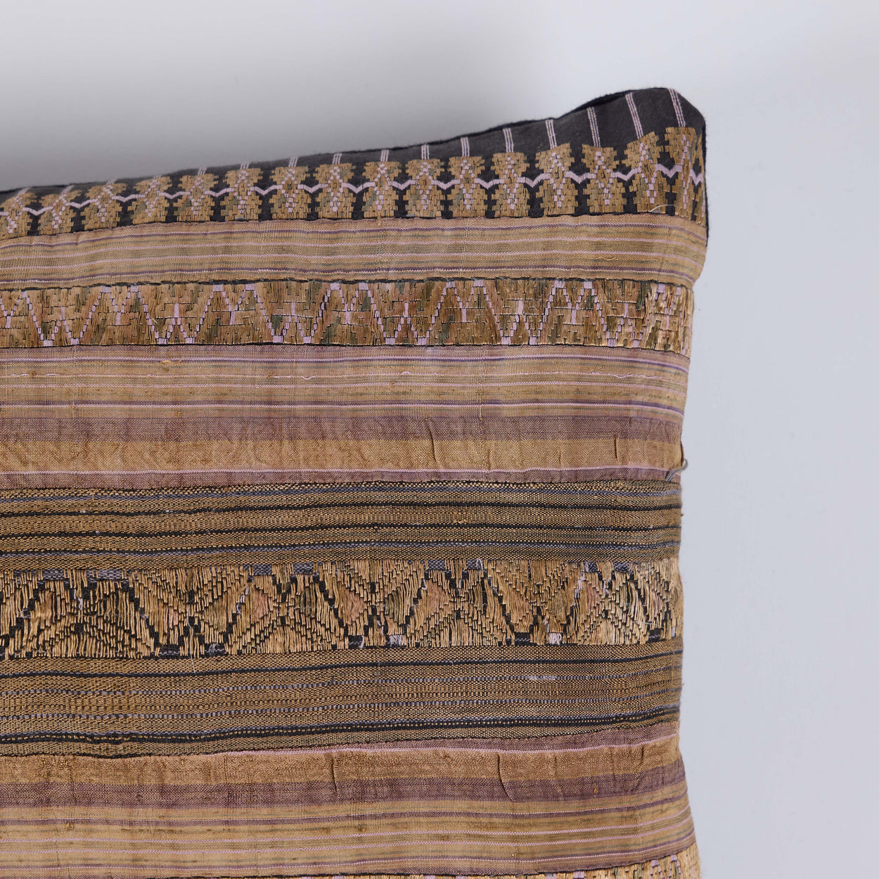 Chinese<br /> Ribbon Pillow II