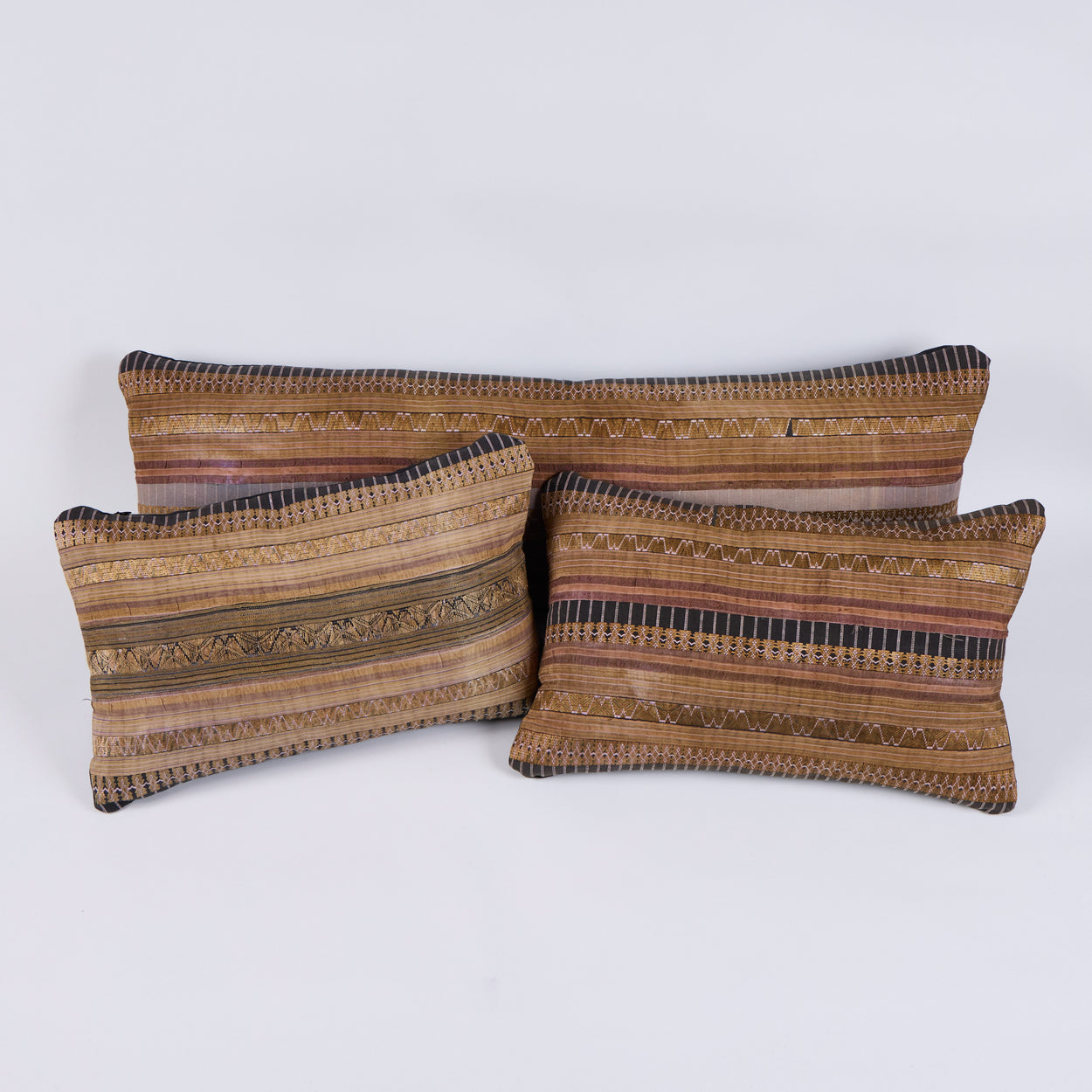 Chinese<br /> Ribbon Pillow II