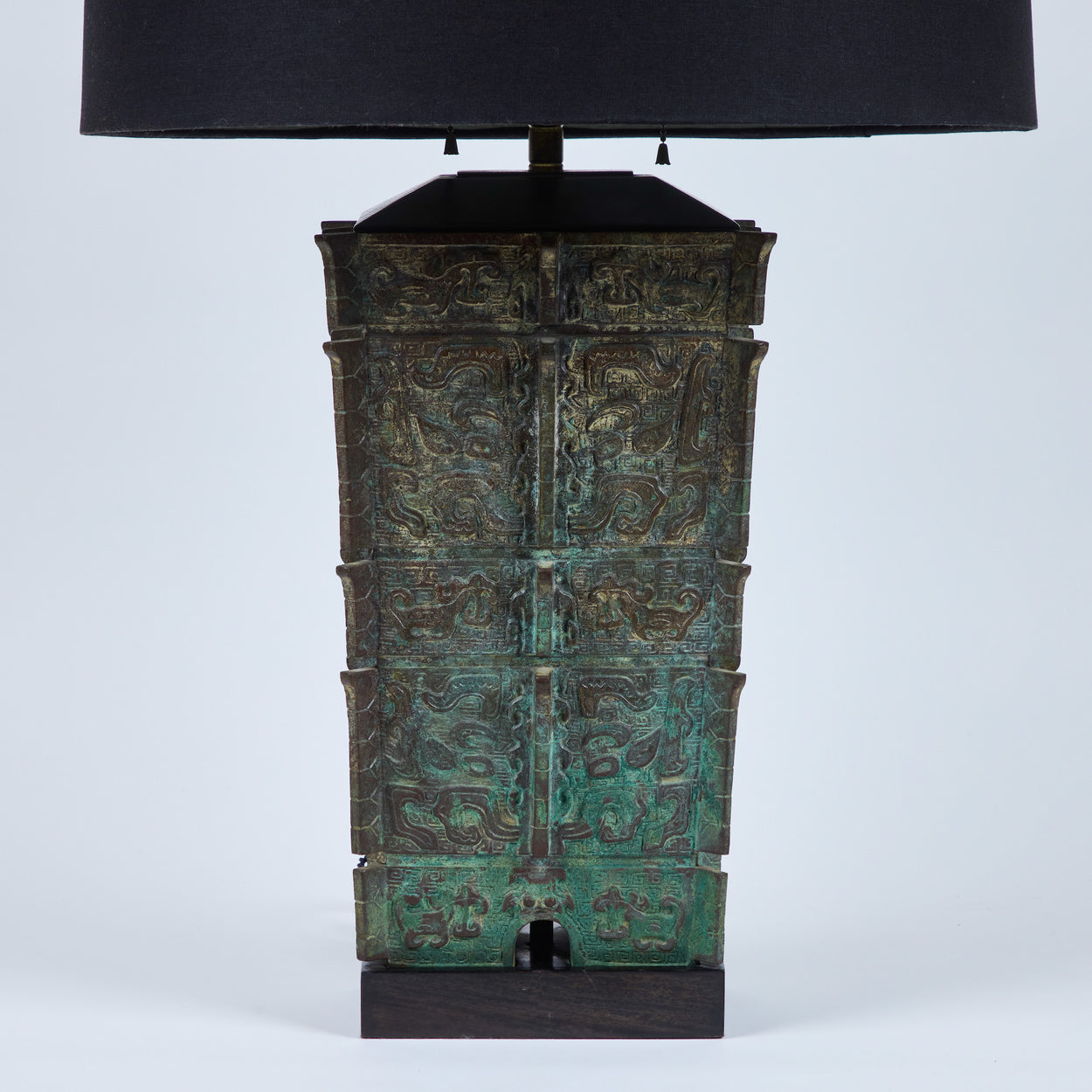 Mid Century <br />Chinoiserie Bronze Lamp