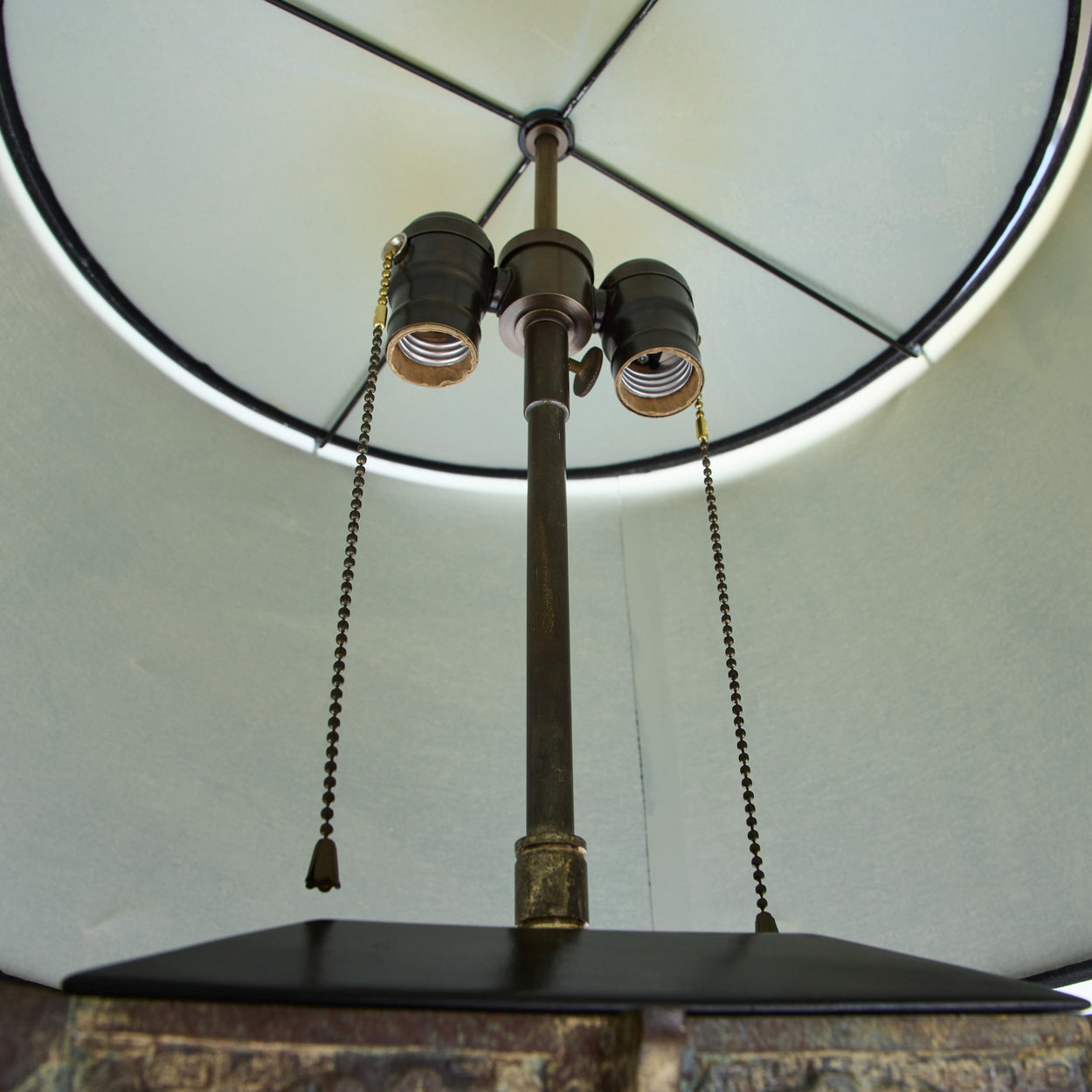 Mid Century <br />Chinoiserie Bronze Lamp